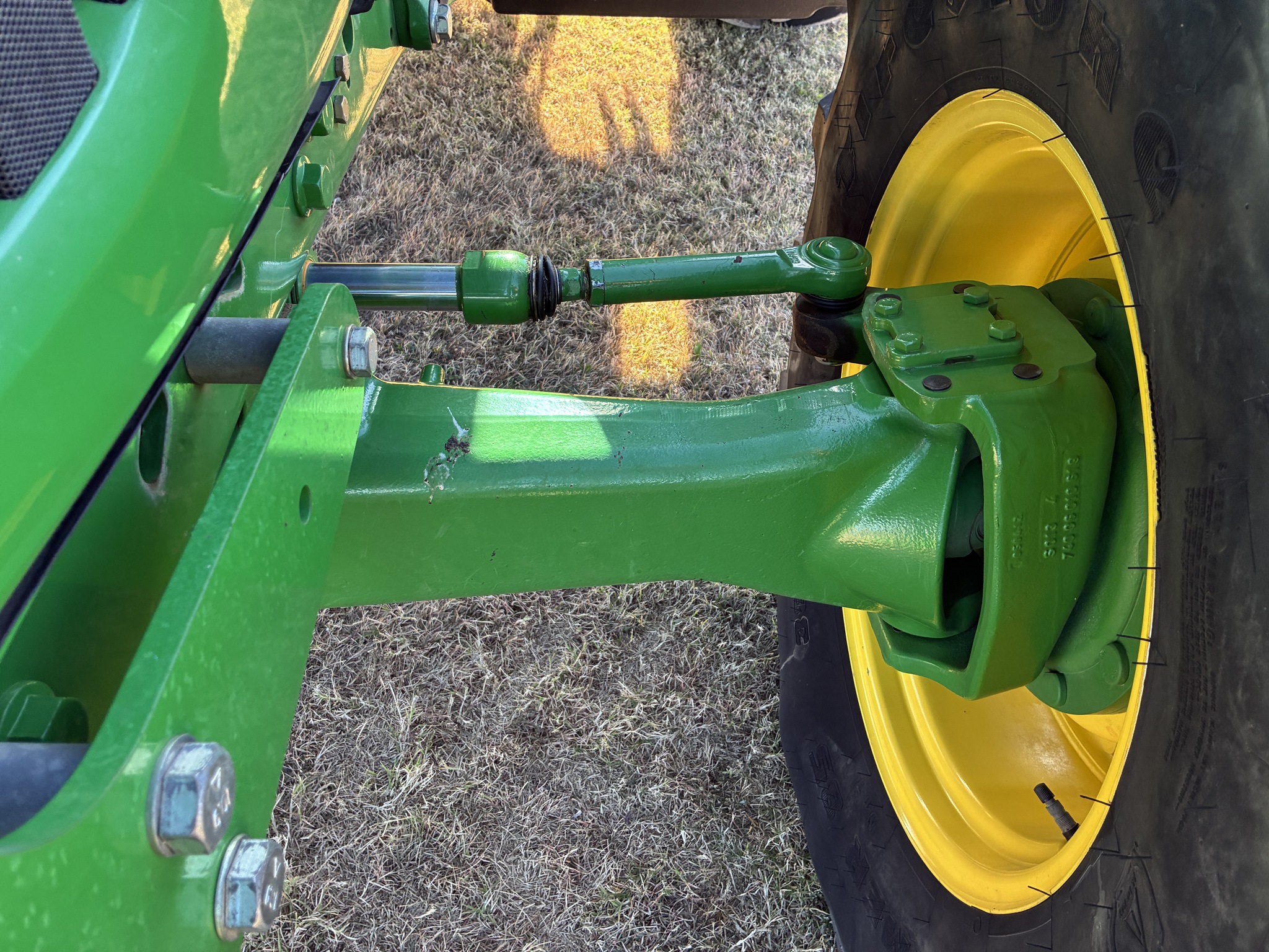 2012 John Deere 7230 Image 12