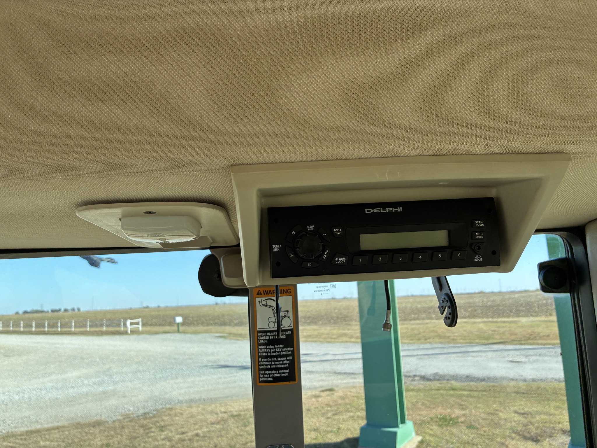 2012 John Deere 7230 Image 28