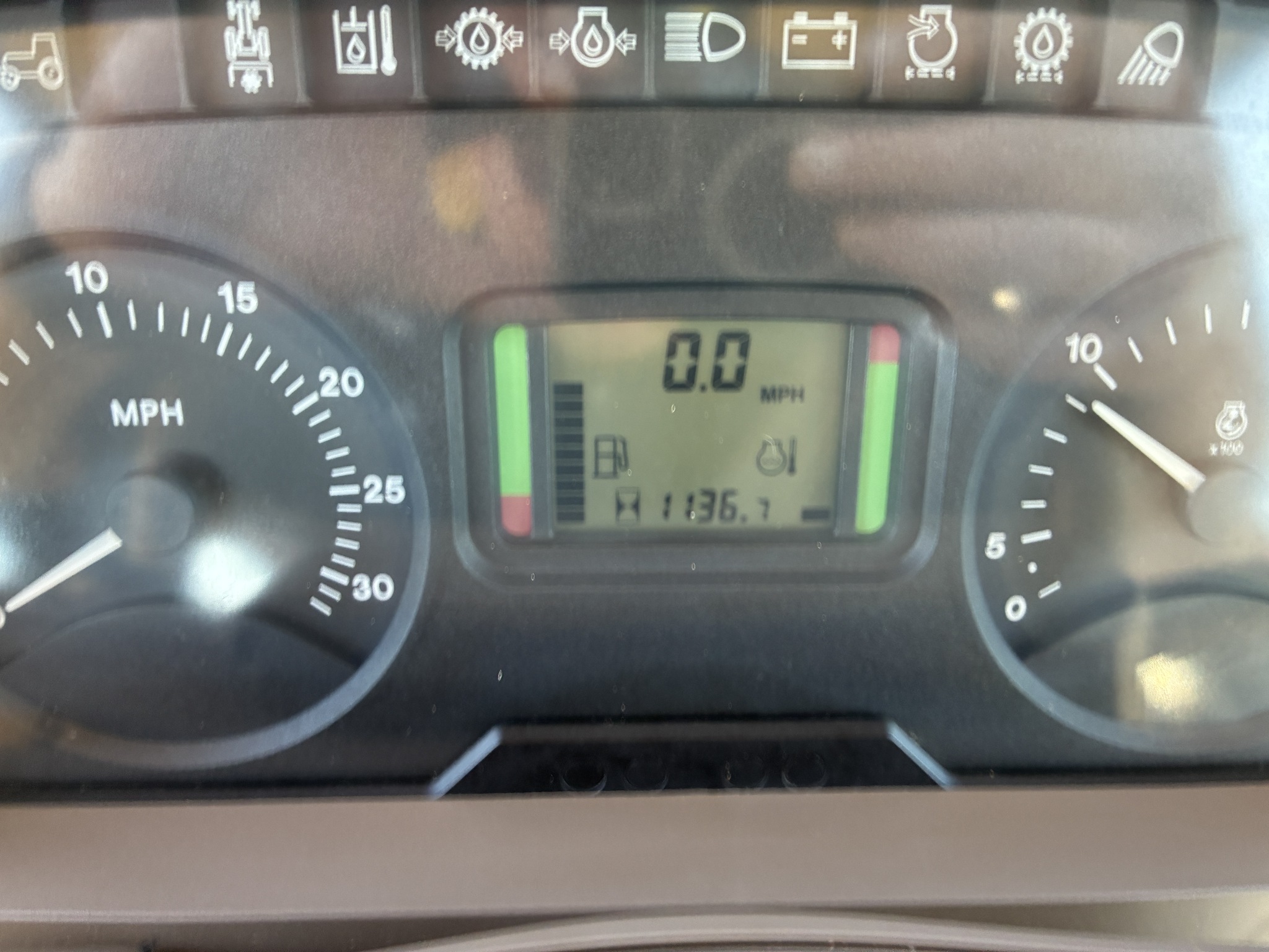 2012 John Deere 7230 Image 30