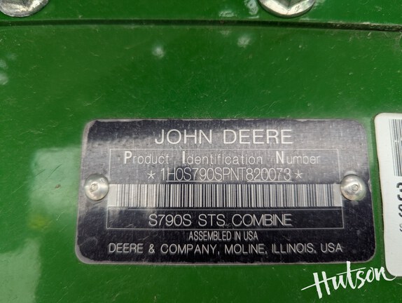 Photo of 2022 John Deere S790