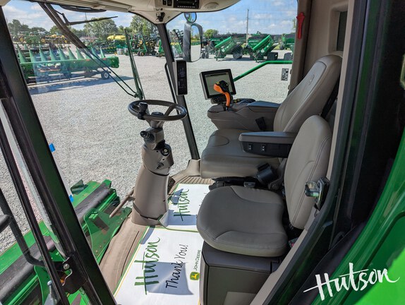 Photo of 2022 John Deere S790