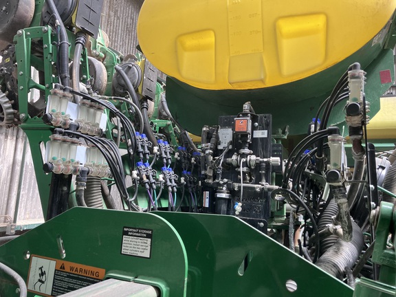 2018 John Deere 1795