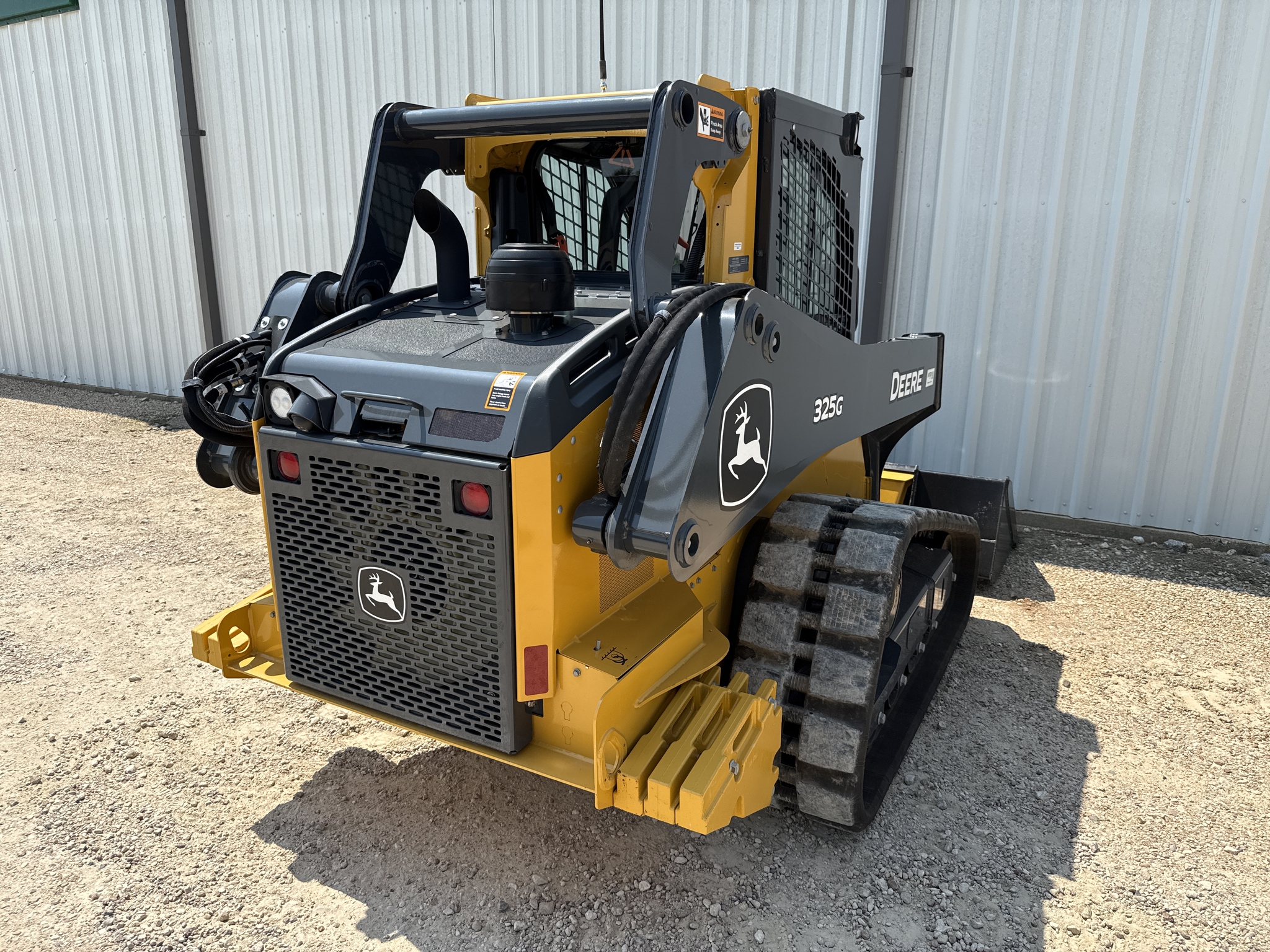 2023 John Deere 325G Image 9