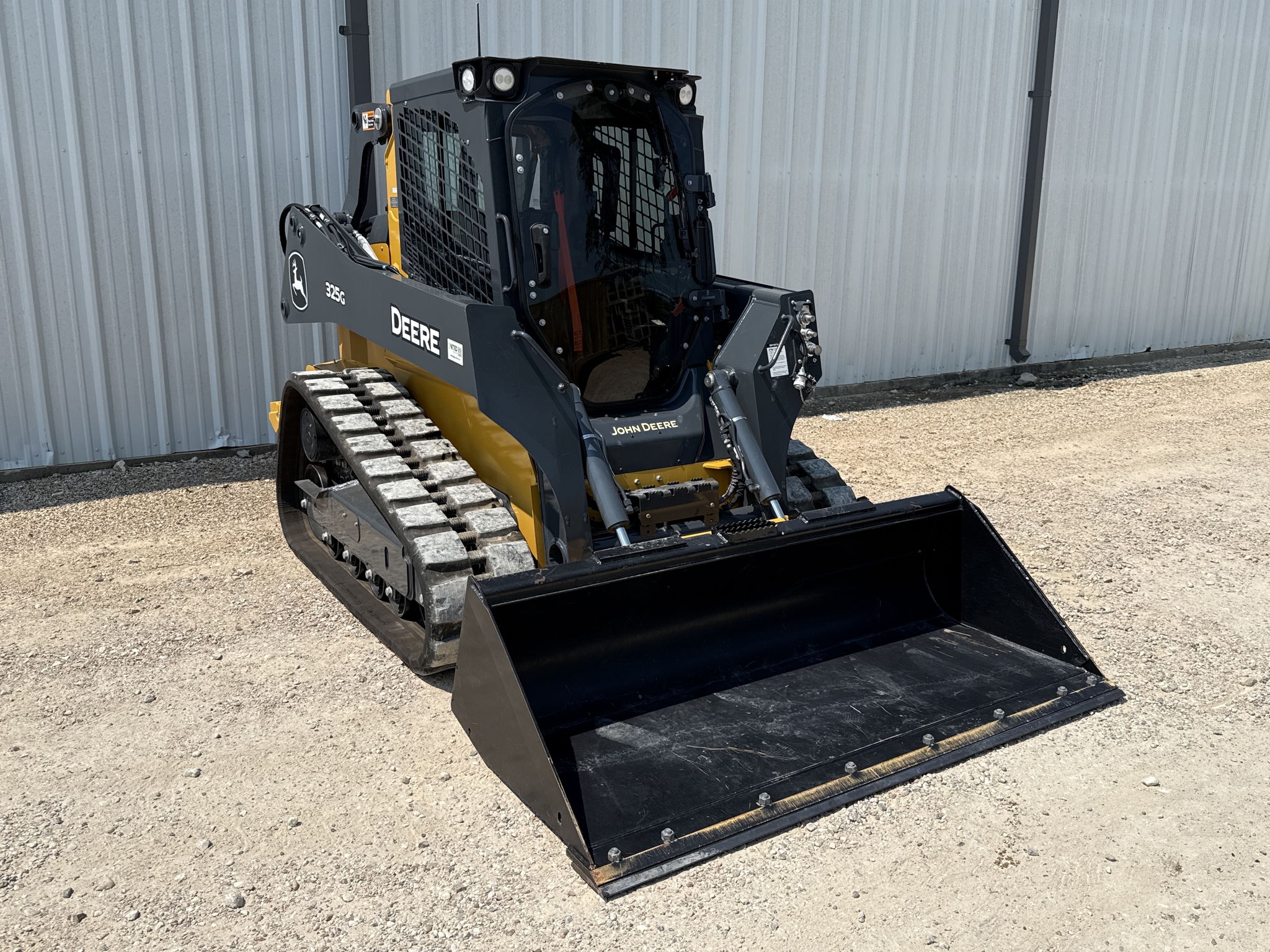 2023 John Deere 325G Image 5