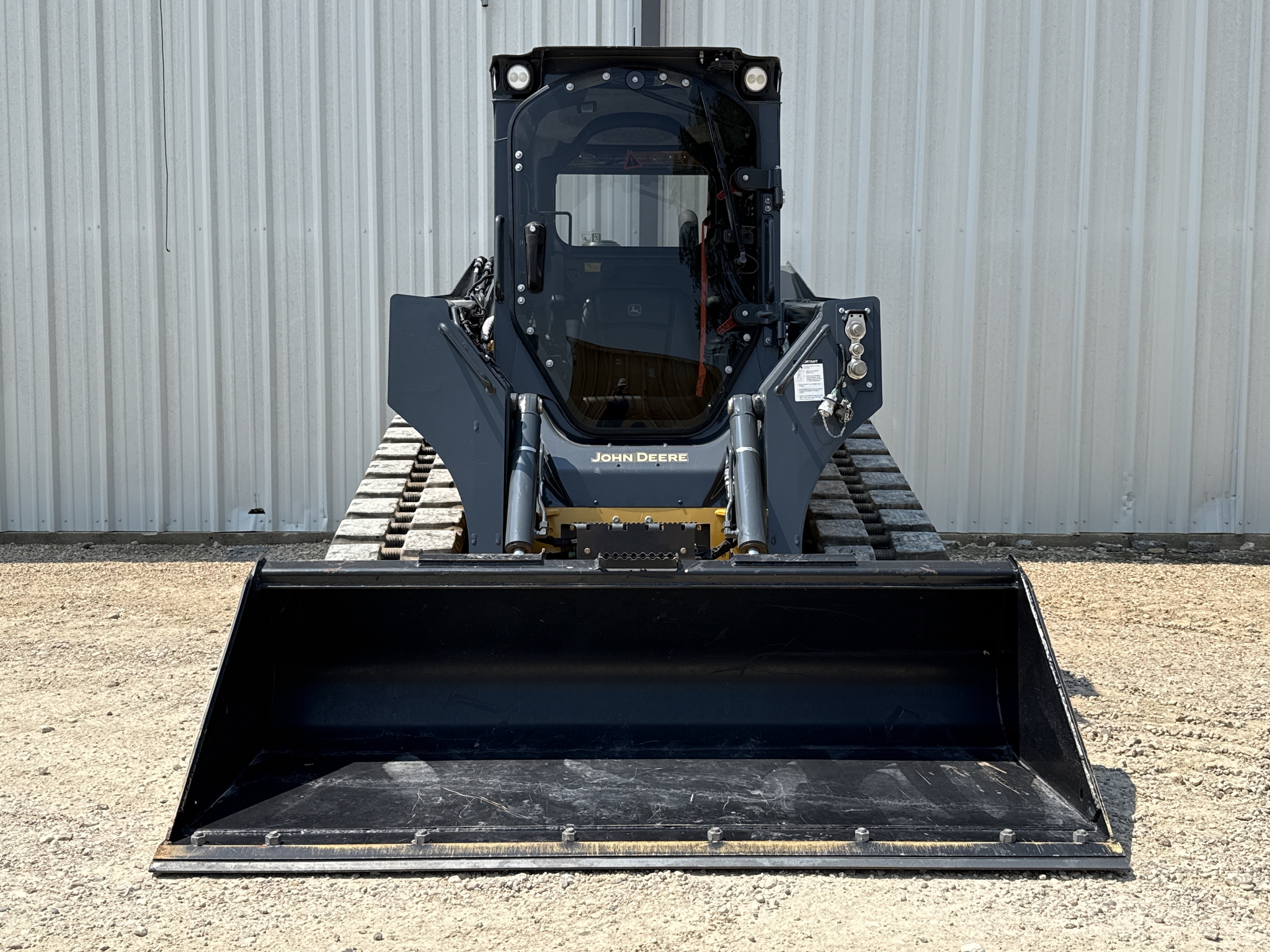 2023 John Deere 325G Image 4