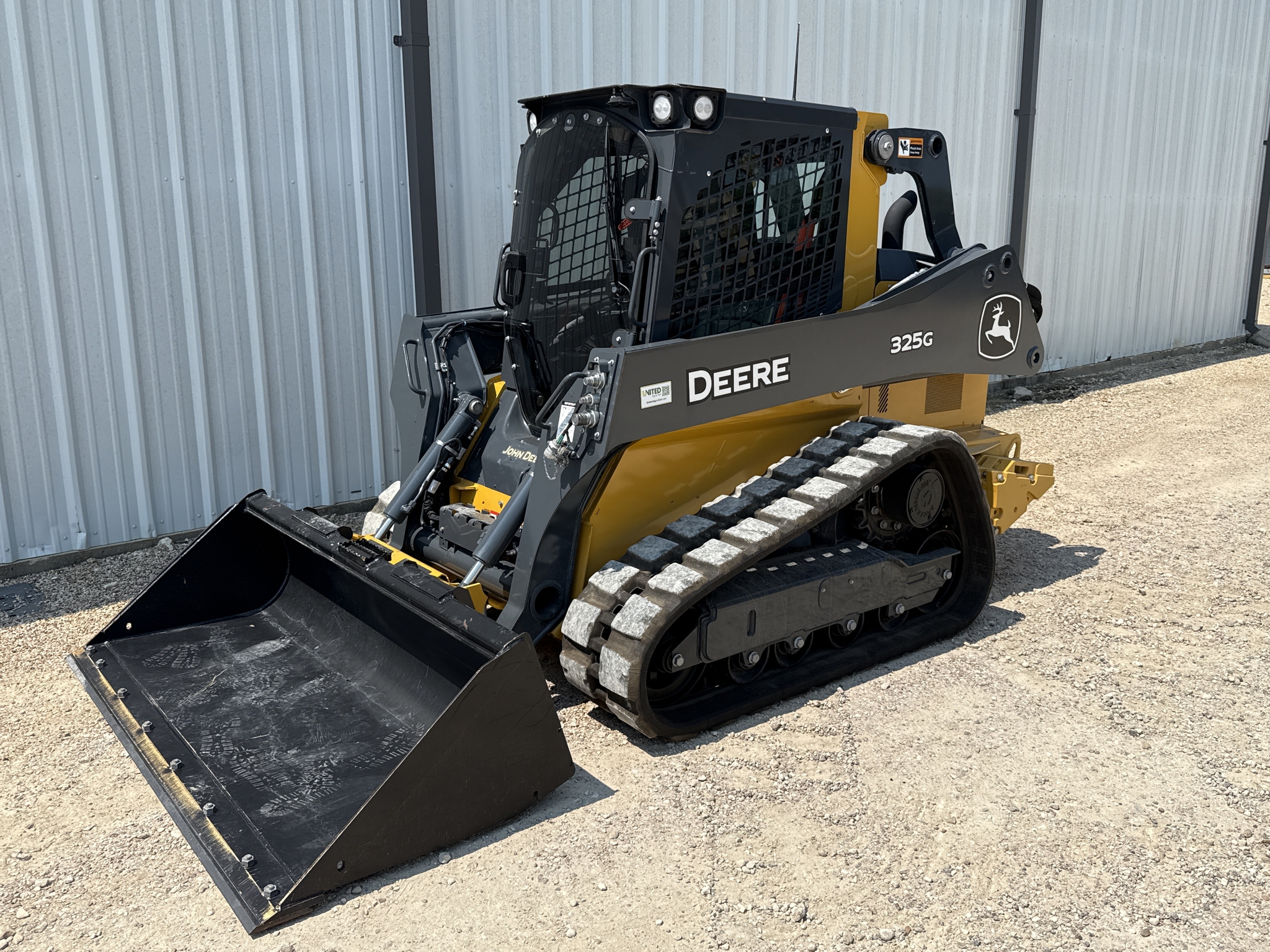 2023 John Deere 325G Image 2