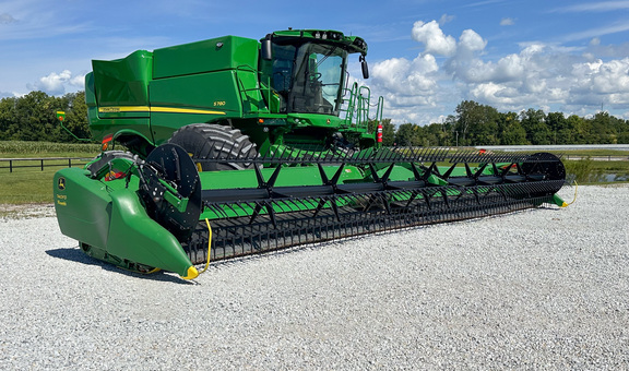 2020 John-Deere 740FD