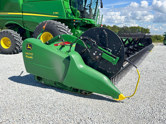 2020 John-Deere 740FD