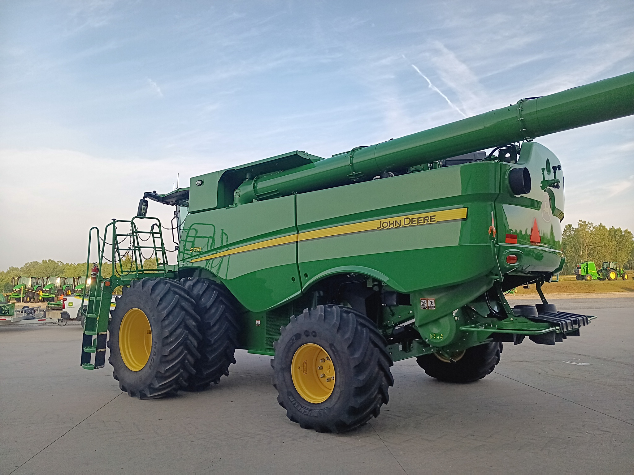 2024 John Deere S770 Image 5