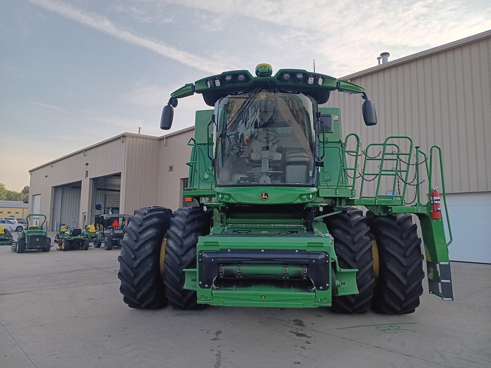 2024 John Deere S770 Image 8