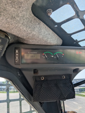 2022 John-Deere 317G