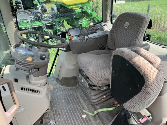 Photo of 2013 John Deere 6170R