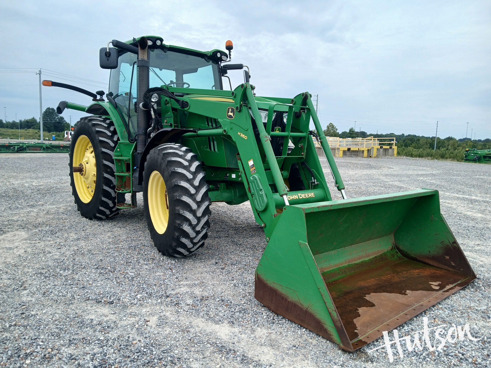 2013 John Deere 6170R
