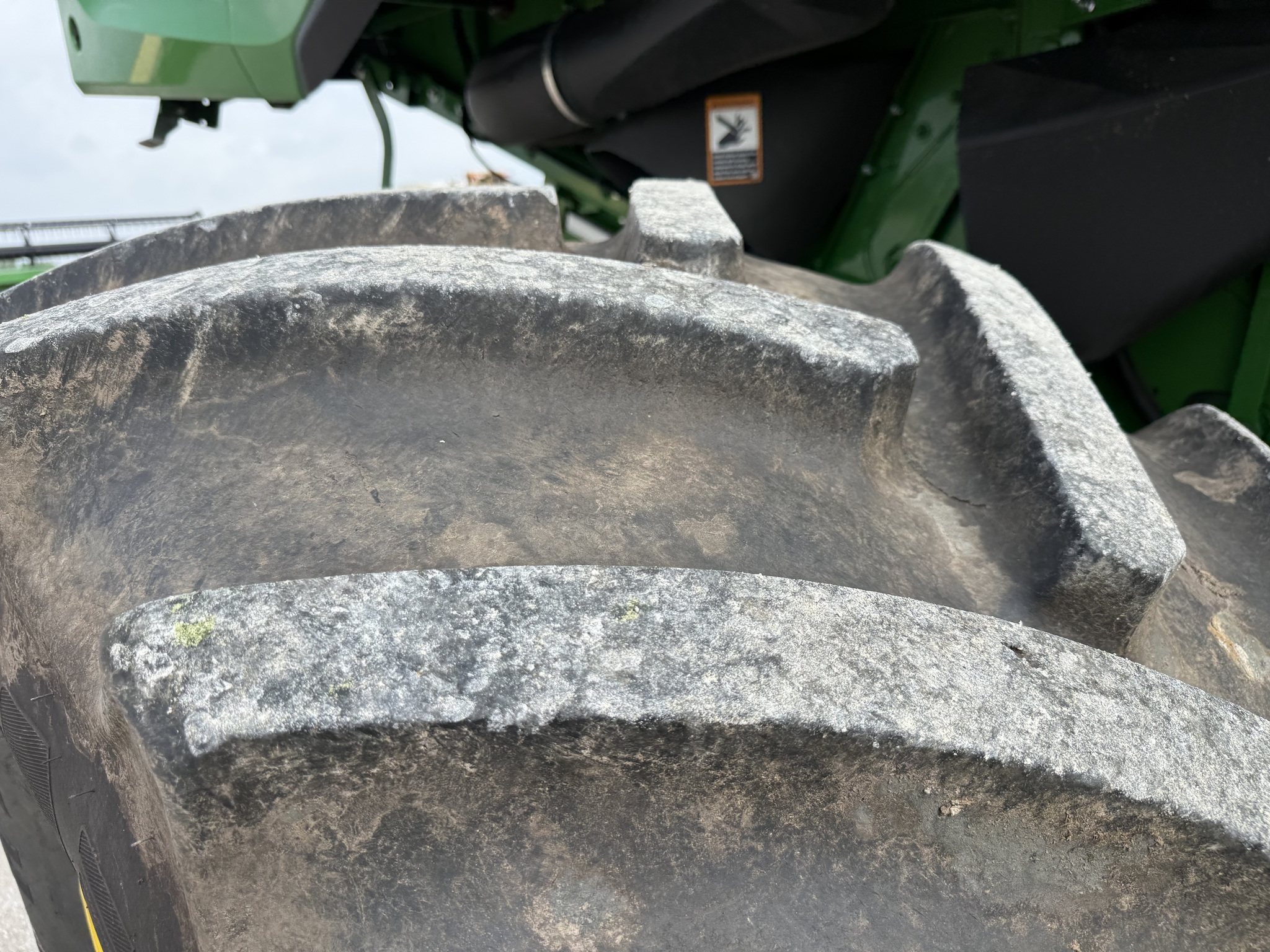  2025 John Deere S7 800 at Heritage Tractor in Nevada, MO