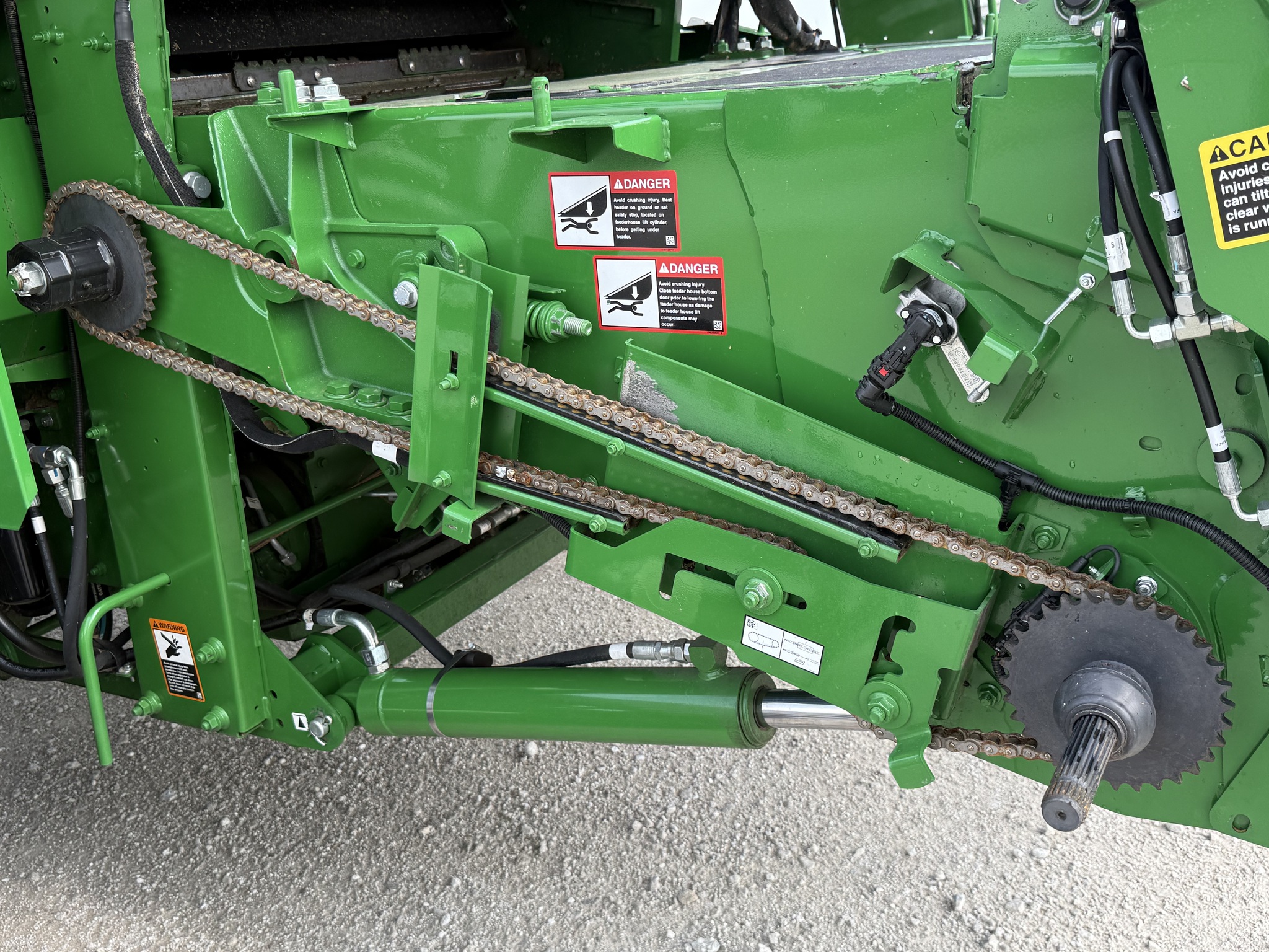  2025 John Deere S7 800 at Heritage Tractor in Nevada, MO