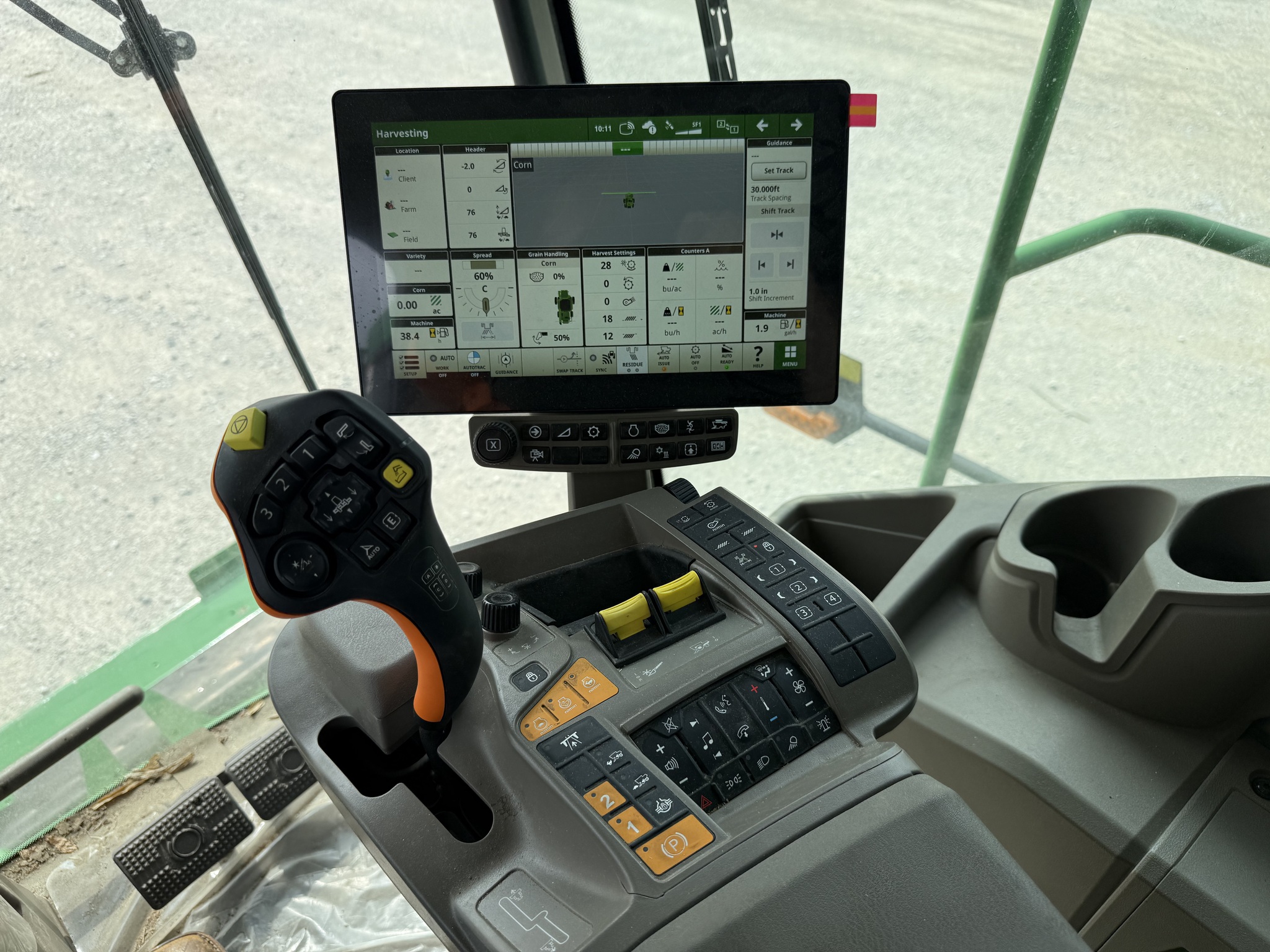  2025 John Deere S7 800 at Heritage Tractor in Nevada, MO