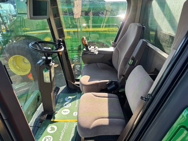 2005 John Deere 9860 STS Image 5