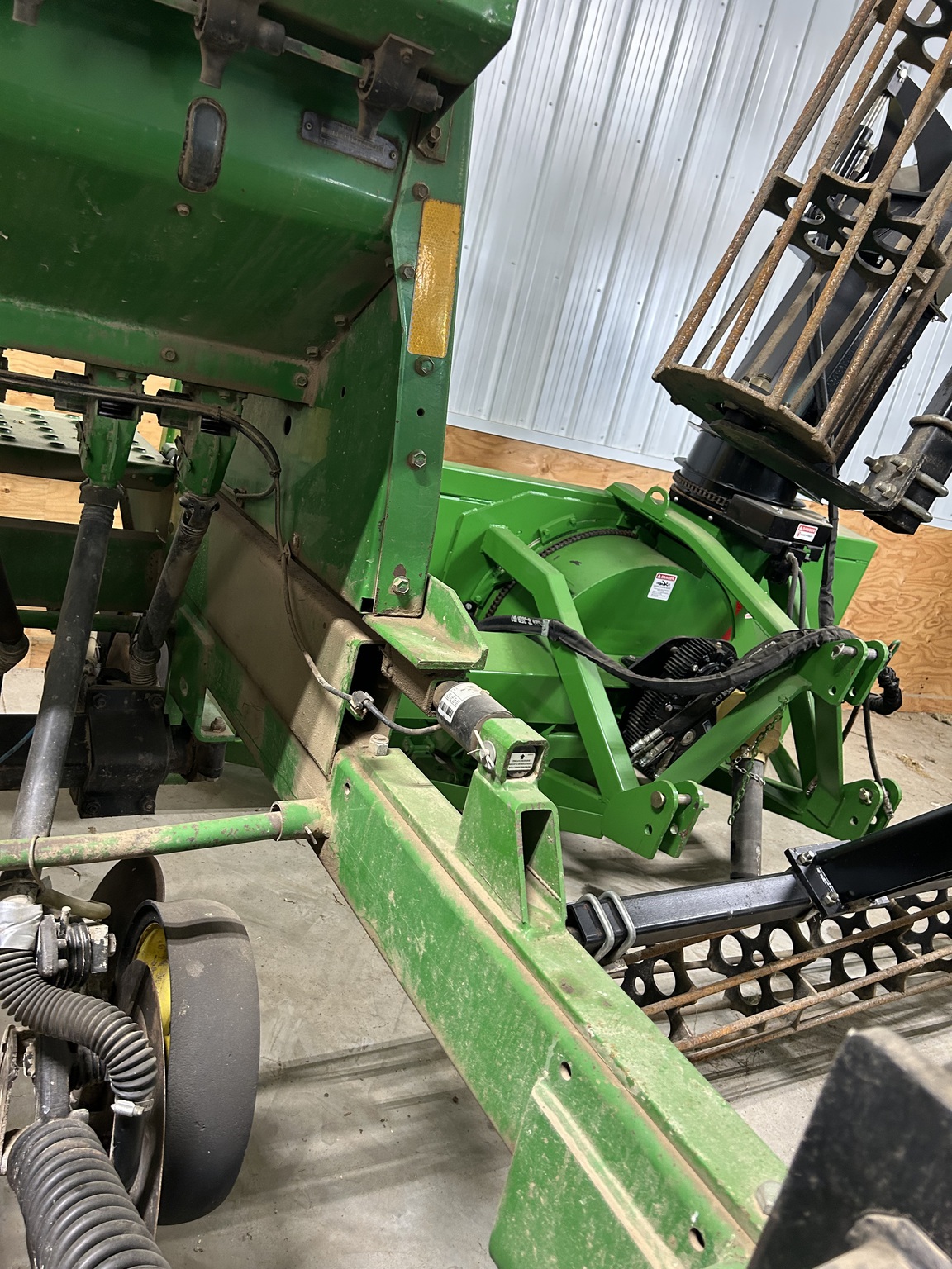 1993 John Deere 750 Image 3