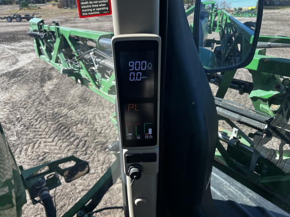 2017 John Deere R4045 - Photo42