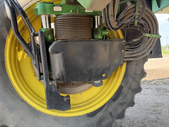 2017 John Deere R4045 - Photo15
