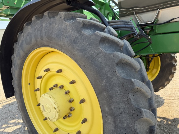 2017 John Deere R4045 - Photo19