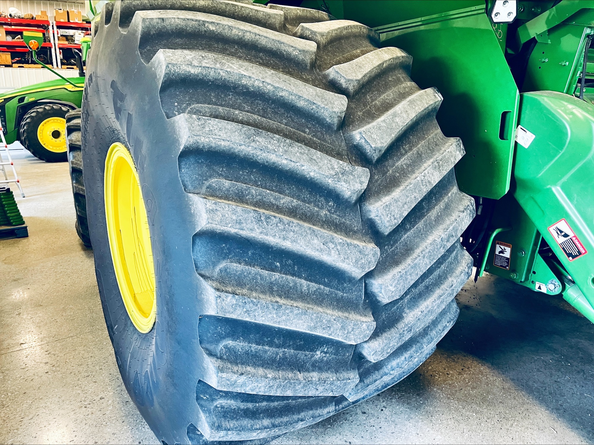 2022 John Deere S780 Image 18