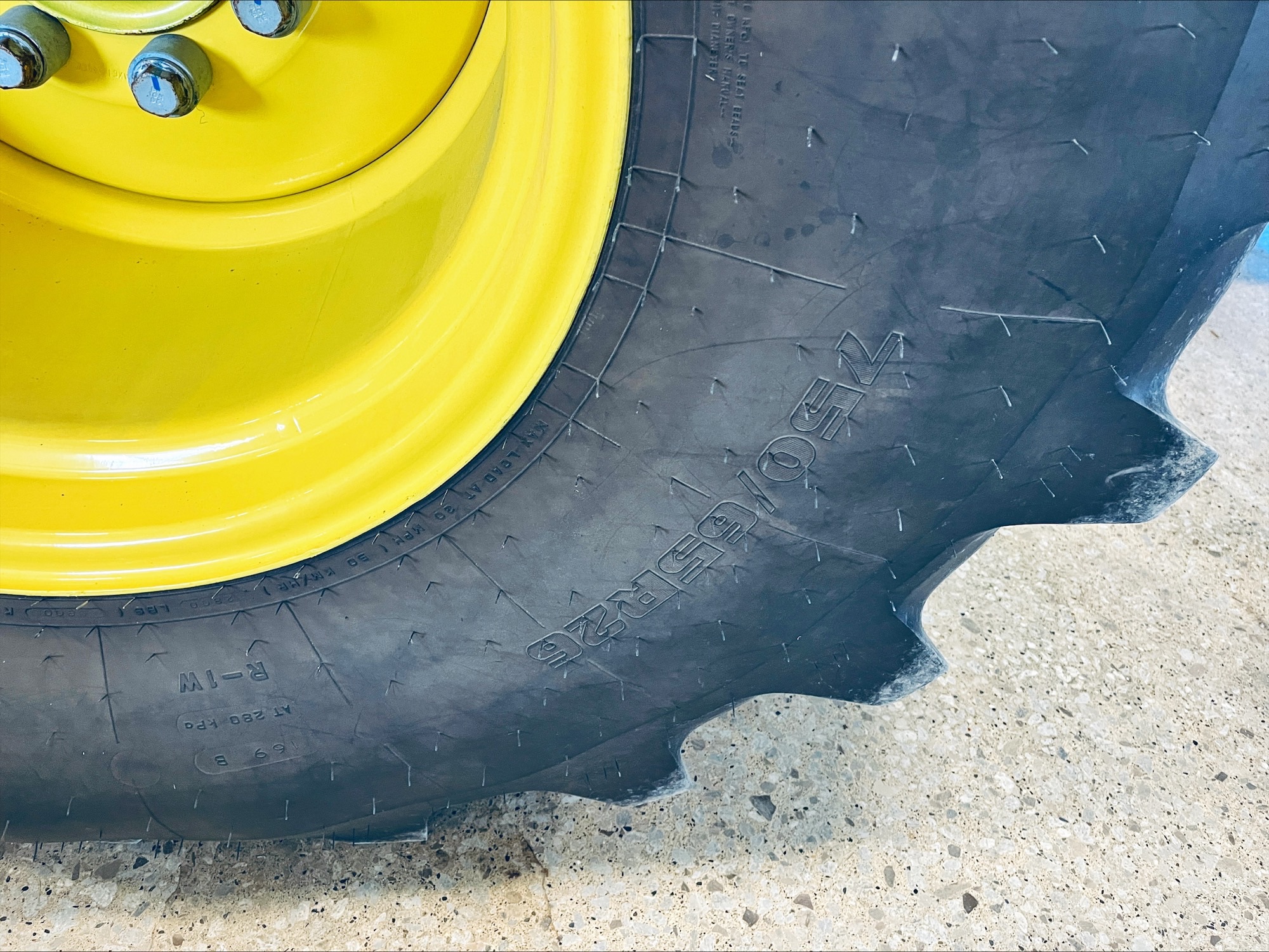 2022 John Deere S780 Image 22