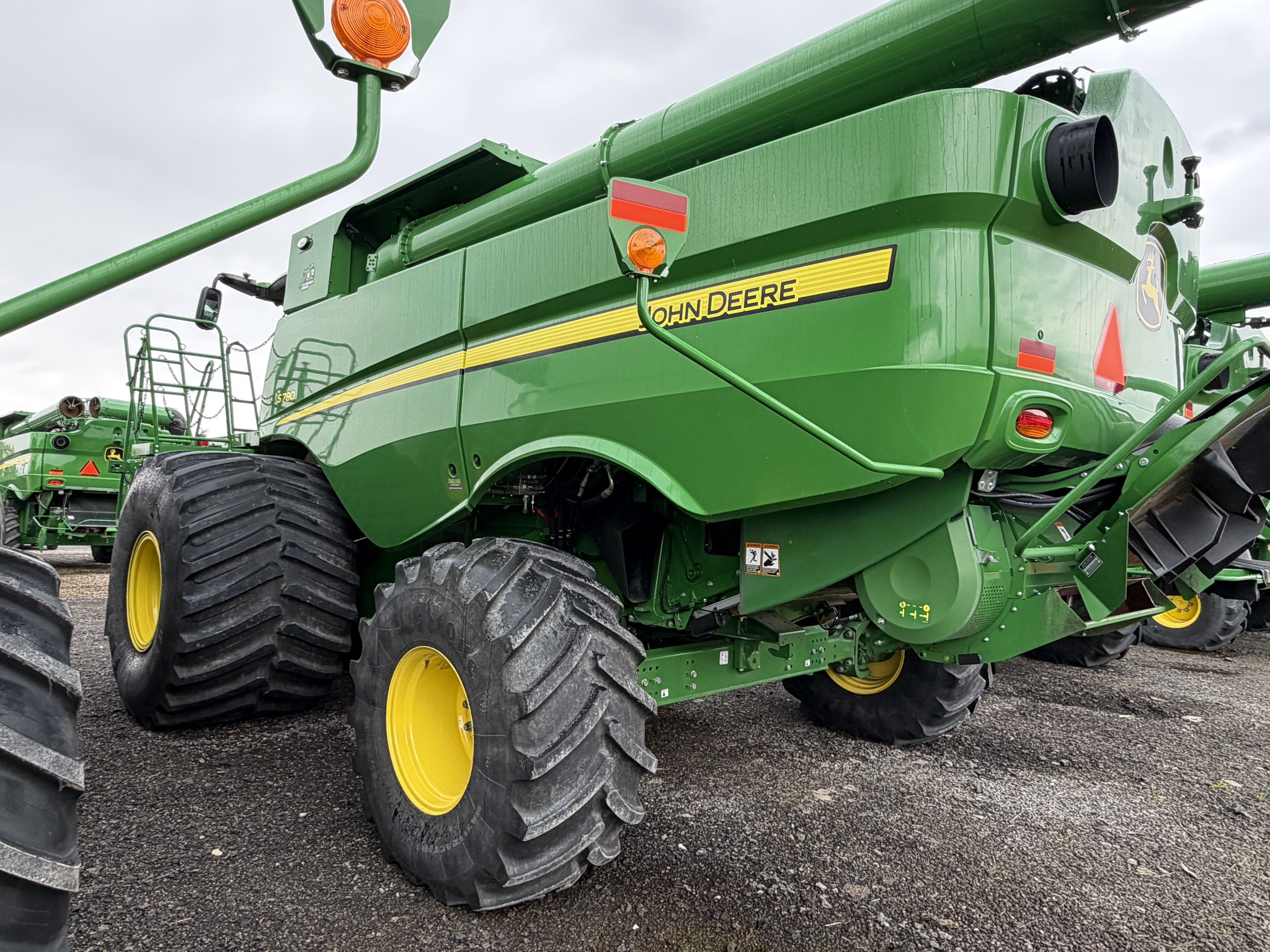 2022 John Deere S780 Image 4