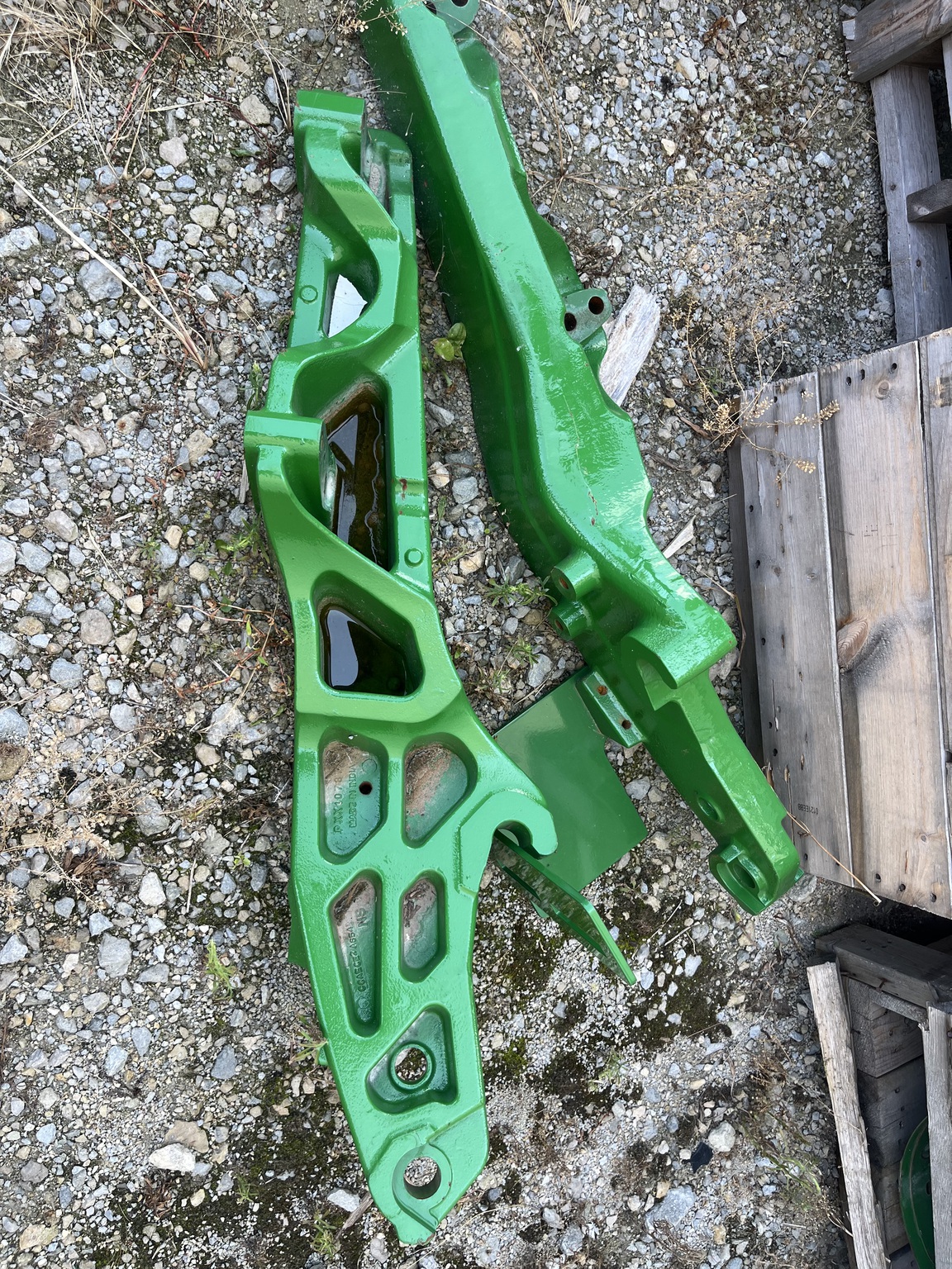 John Deere LOADER BRACKETS Image 4