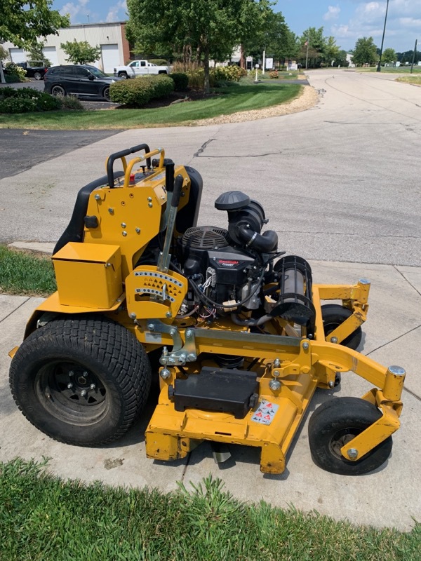 2025 Hustler SUPER S Image 6