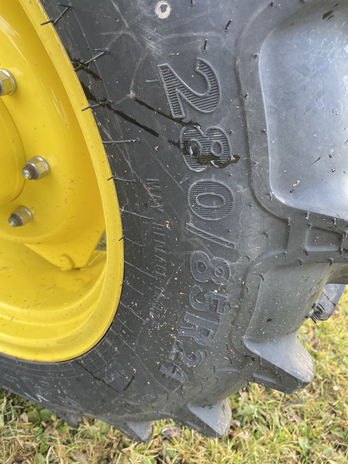 2023 John Deere 5075E Image 22