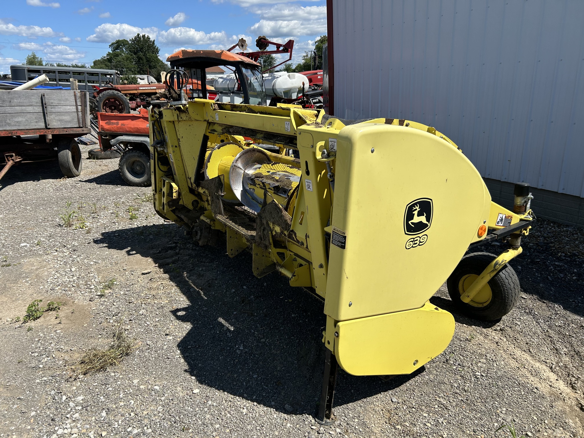 2016 John Deere 639 Image 1