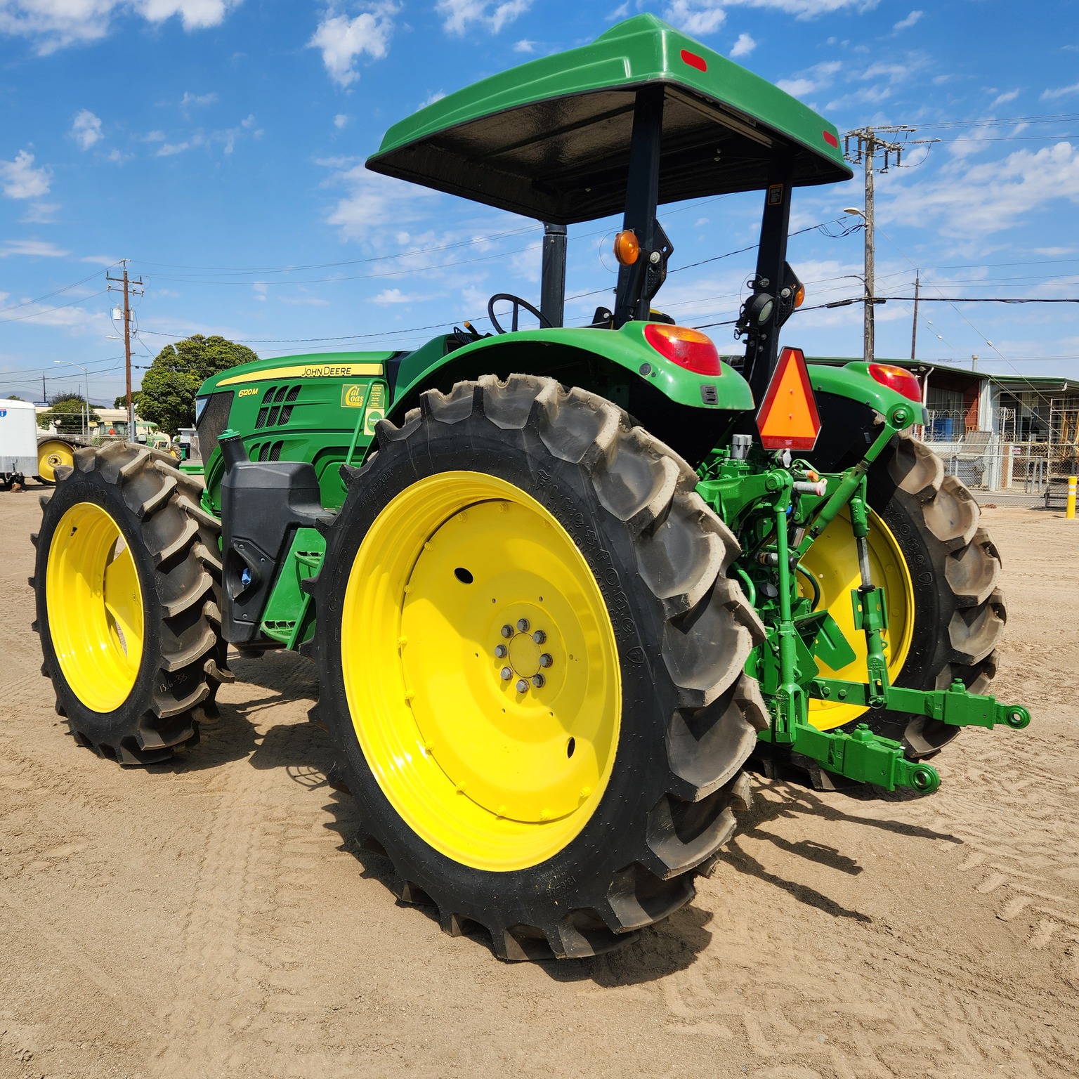 2021 John Deere 6120M Image 3