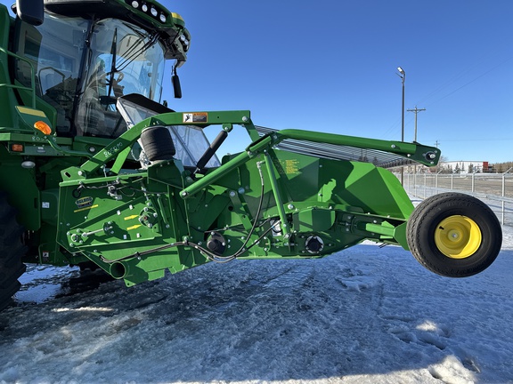 Used 2019 John Deere S780 Combines at Horizon Ag & Turf in Lloydminster, AB - Photo8