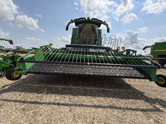 Used 2019 John Deere S780 Combines at Horizon Ag & Turf in Lloydminster, AB - Photo4