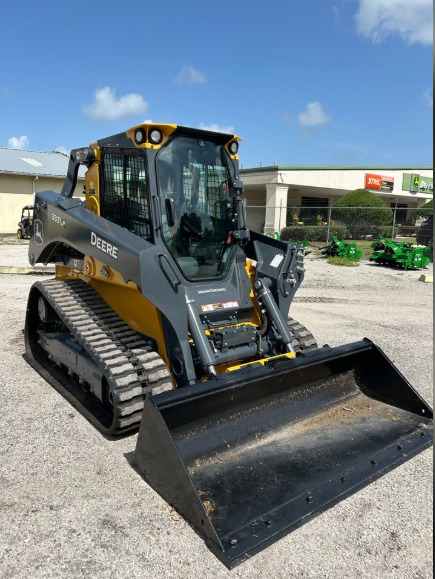 2025 John Deere 333 P Image 1