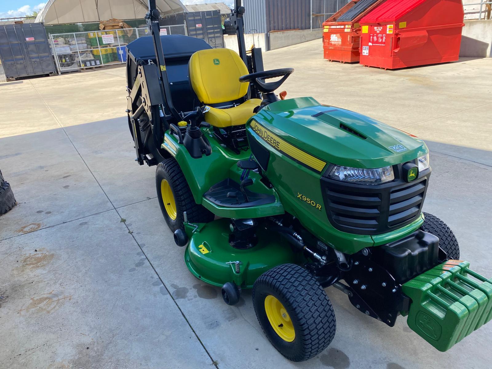 2020 John Deere x950r