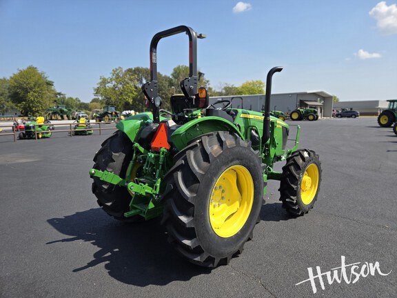 Photo of 2024 John Deere 5075E