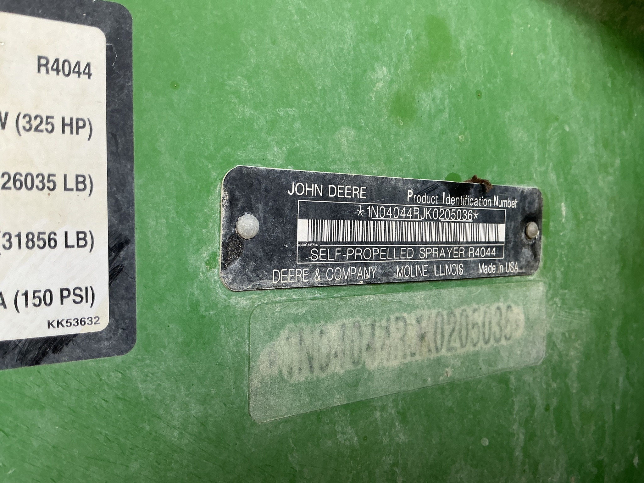 2020 John Deere R4044 Image 38