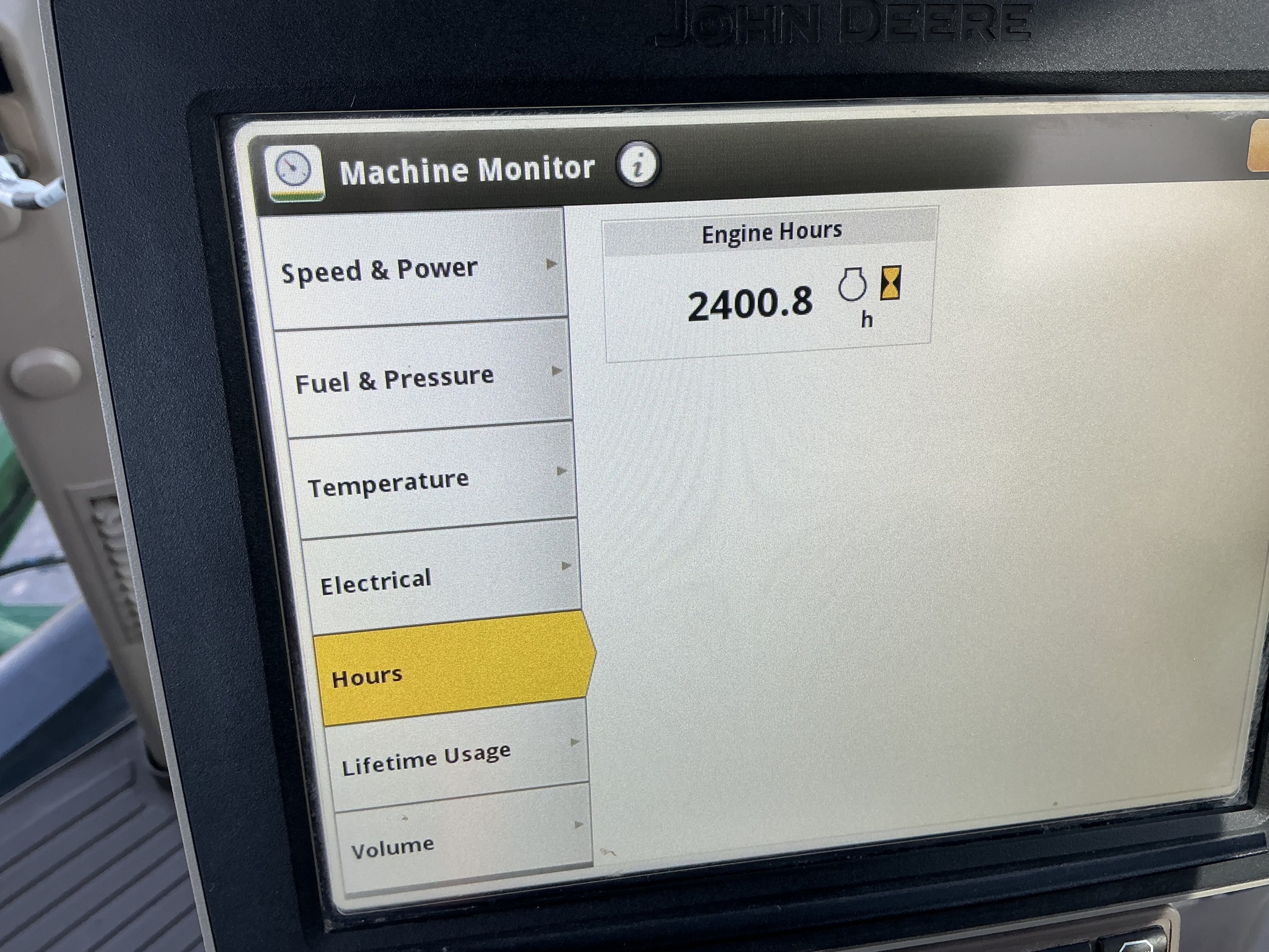 2020 John Deere R4044 Image 33