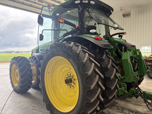 Photo of 2013 John Deere 8360R