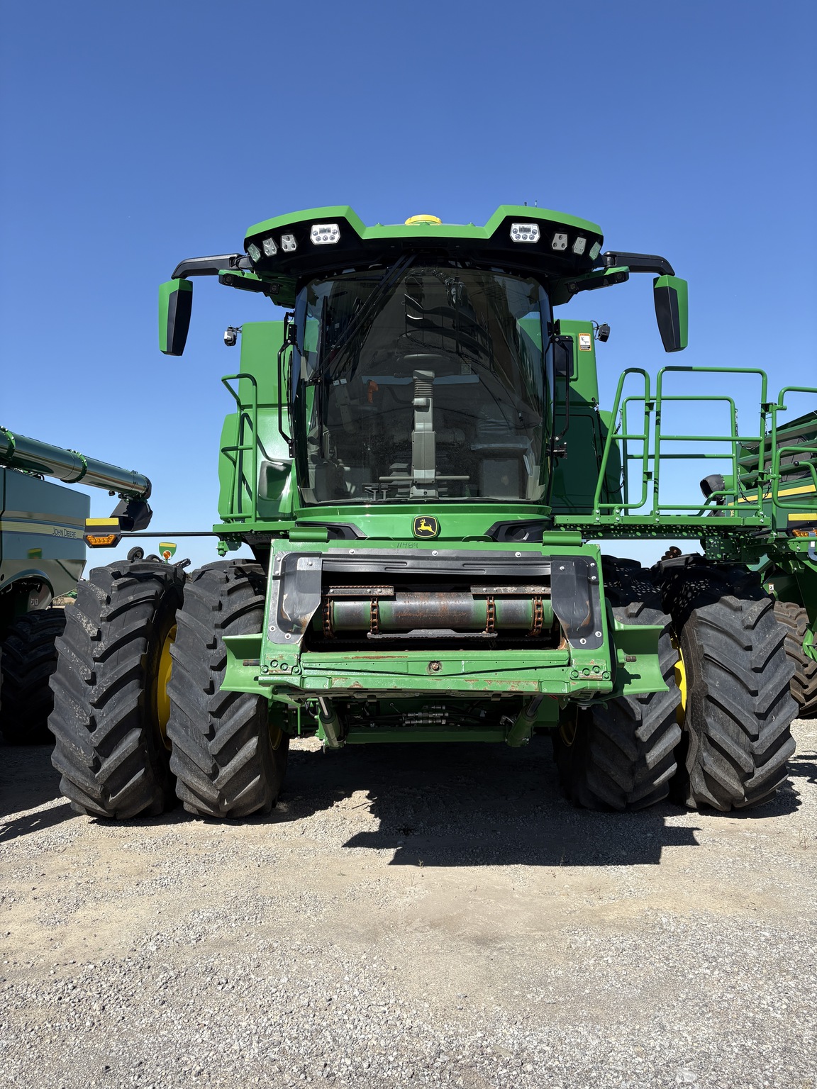 2025 John Deere S7 800 Image 3