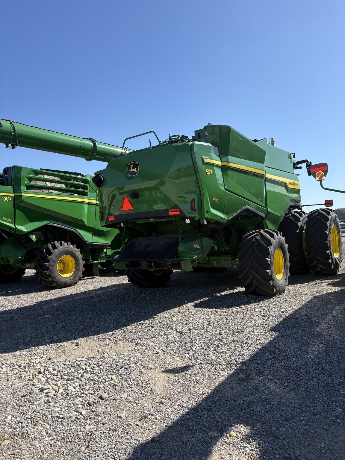 2025 John Deere S7 800 Image 6
