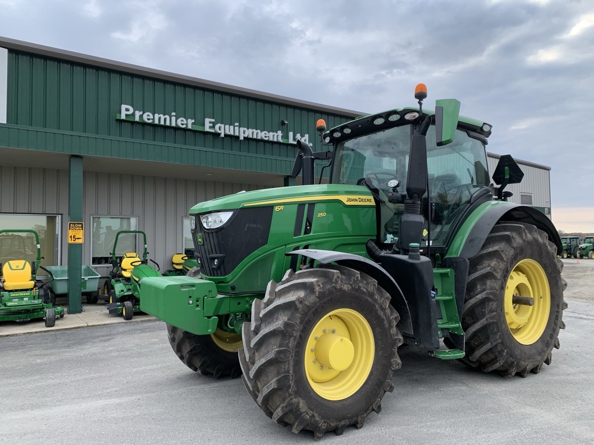 2022 John Deere 6R 250 Image 2