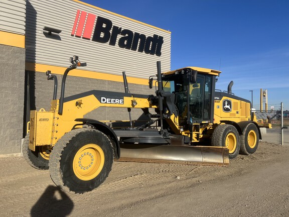 Photo of a 2021 John Deere 872G