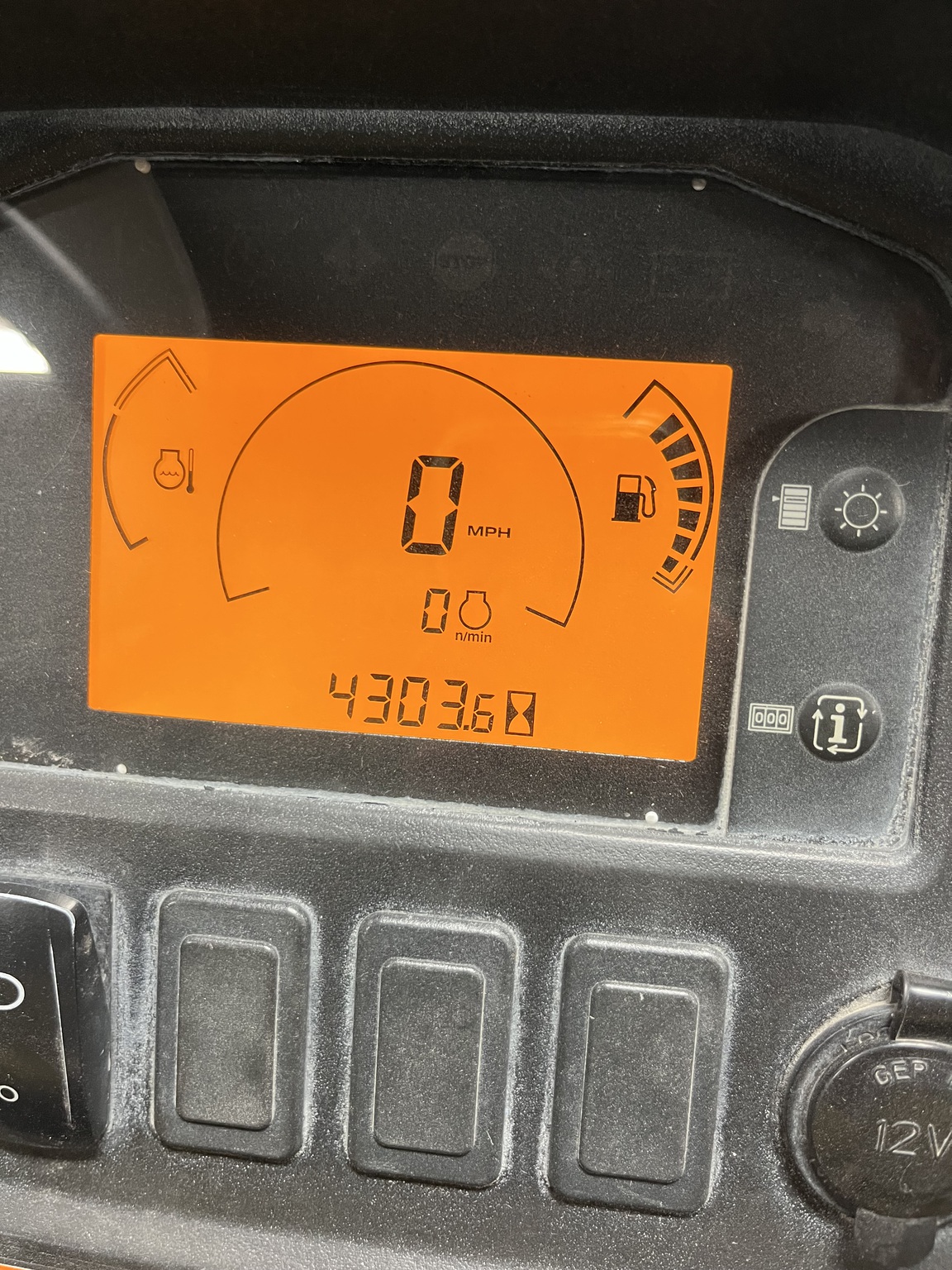 2018 John Deere XUV 825M Image 3