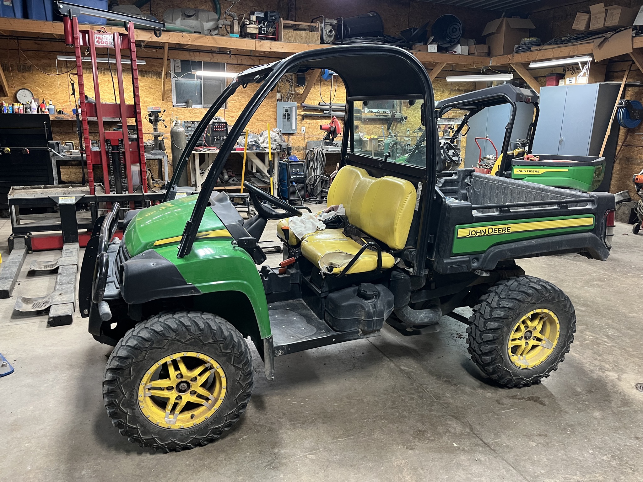 2018 John Deere XUV 825M Image 5