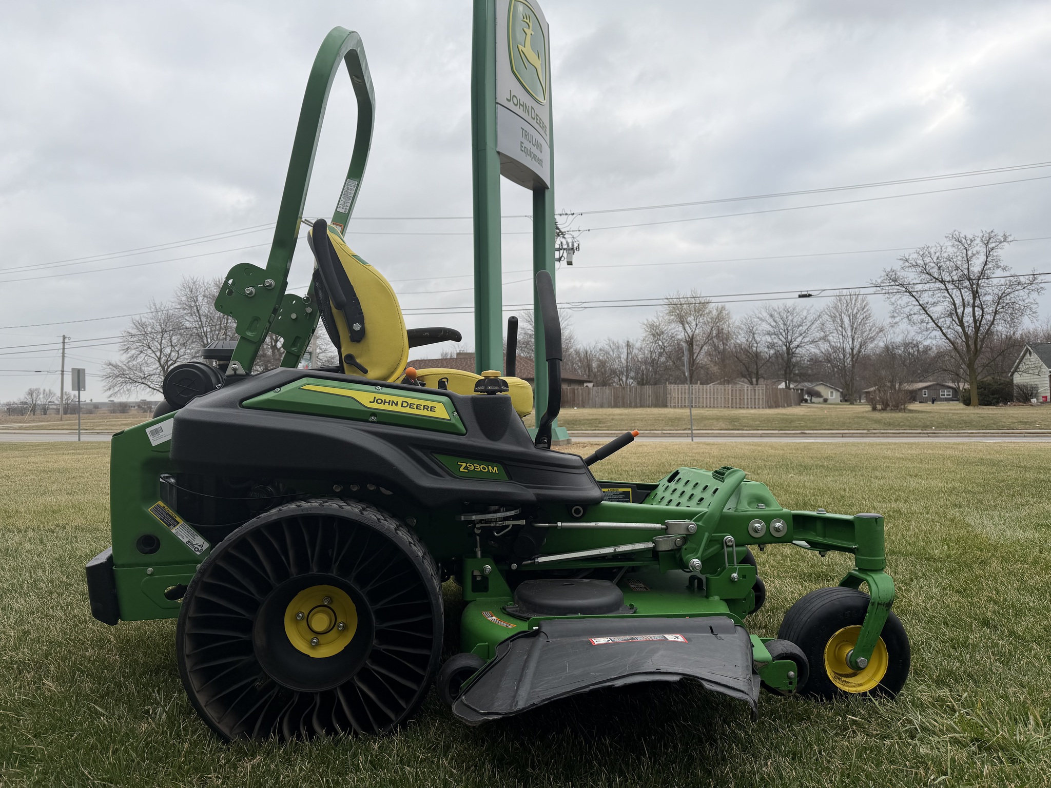 2024 John Deere Z930M Image 5