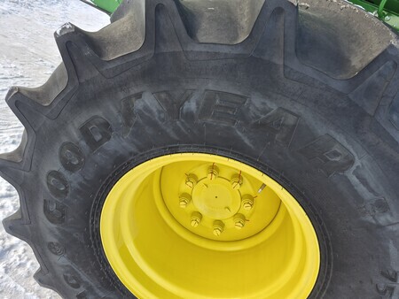 Used 2018 John Deere S780 Combines at Horizon Ag & Turf in St. Paul, AB - Photo24