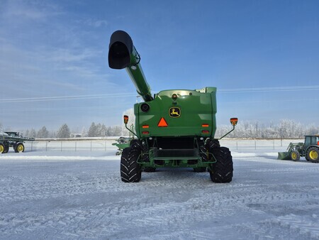 Used 2018 John Deere S780 Combines at Horizon Ag & Turf in St. Paul, AB - Photo6